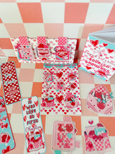 Load image into Gallery viewer, Cupid’s Corner: : Deluxe Book Lovers Gift Set
